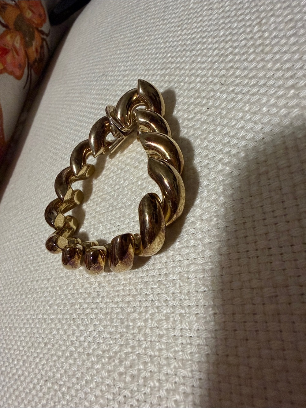 Gold Curb Link Bracelet for Women - Picture 2 of 5